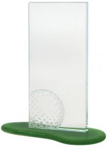 Trophäe, Optiwhiteglas, rechteckig, inkl. Golfball-Sandstrahlung, grüner Fusingglassockel