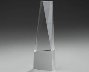 GLAS- TROPHÄE