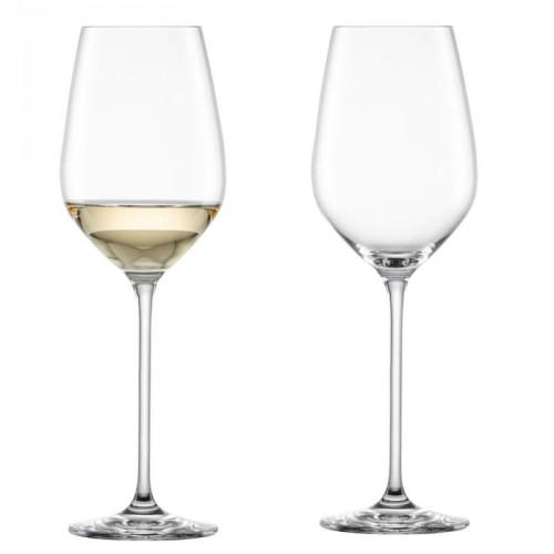 Weißweinglas, klassische Kelchform, langer Stiel